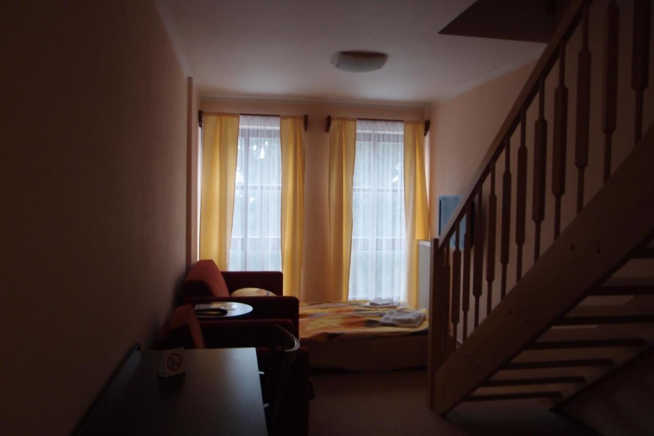 Hotel Obri Sud Javornik Jermanice المظهر الخارجي الصورة