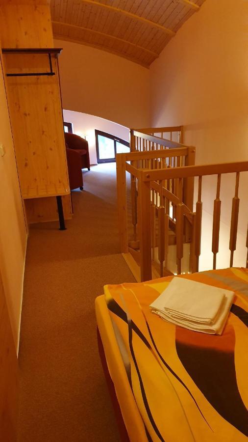 Hotel Obri Sud Javornik Jermanice المظهر الخارجي الصورة