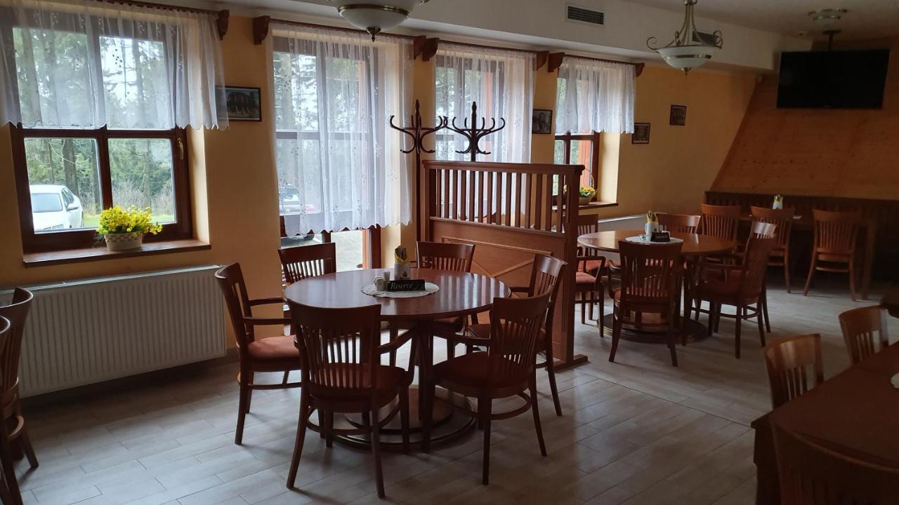 Hotel Obri Sud Javornik Jermanice المظهر الخارجي الصورة